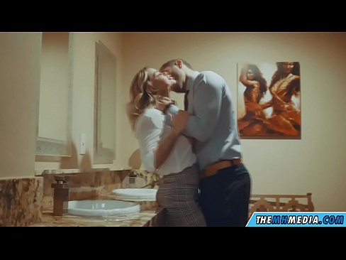 ❤️ Kiam belplena blondulo delogas vin en publika necesejo ❤️❌ Porno ĉe ni % eo.tvmarket.top% ❤